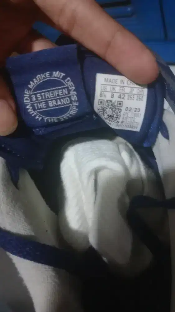Sepatu Adidas ori