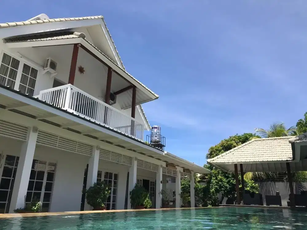 Dijual Villa di Canggu, Bali