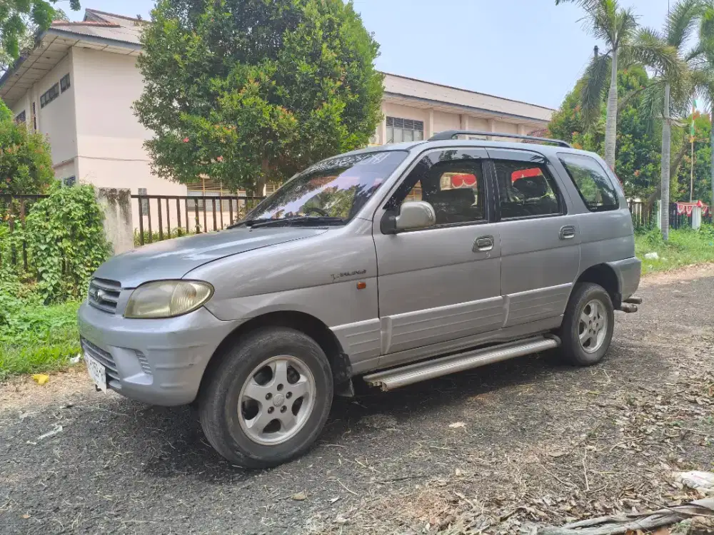 Taruna fgx efi 2002
