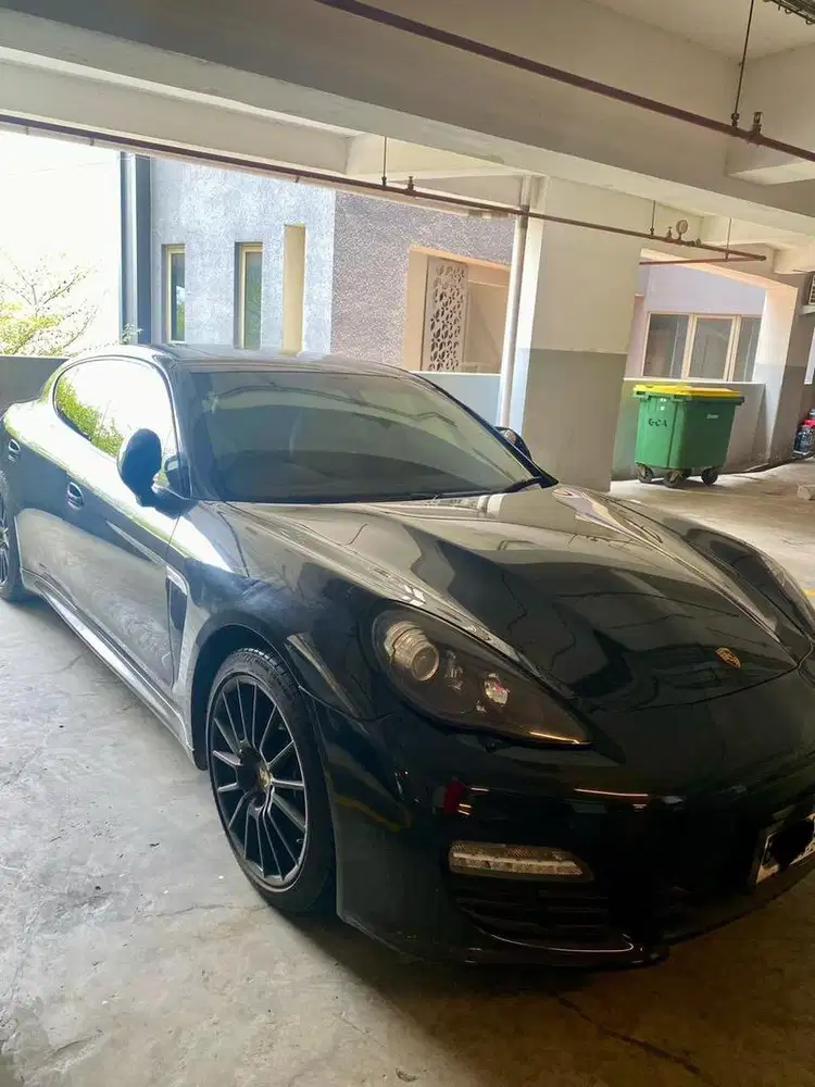 [Rare!] Porsche Panamera 2013 Platinum Edition 2014