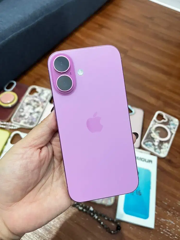 Jual iphone 16 (pink)