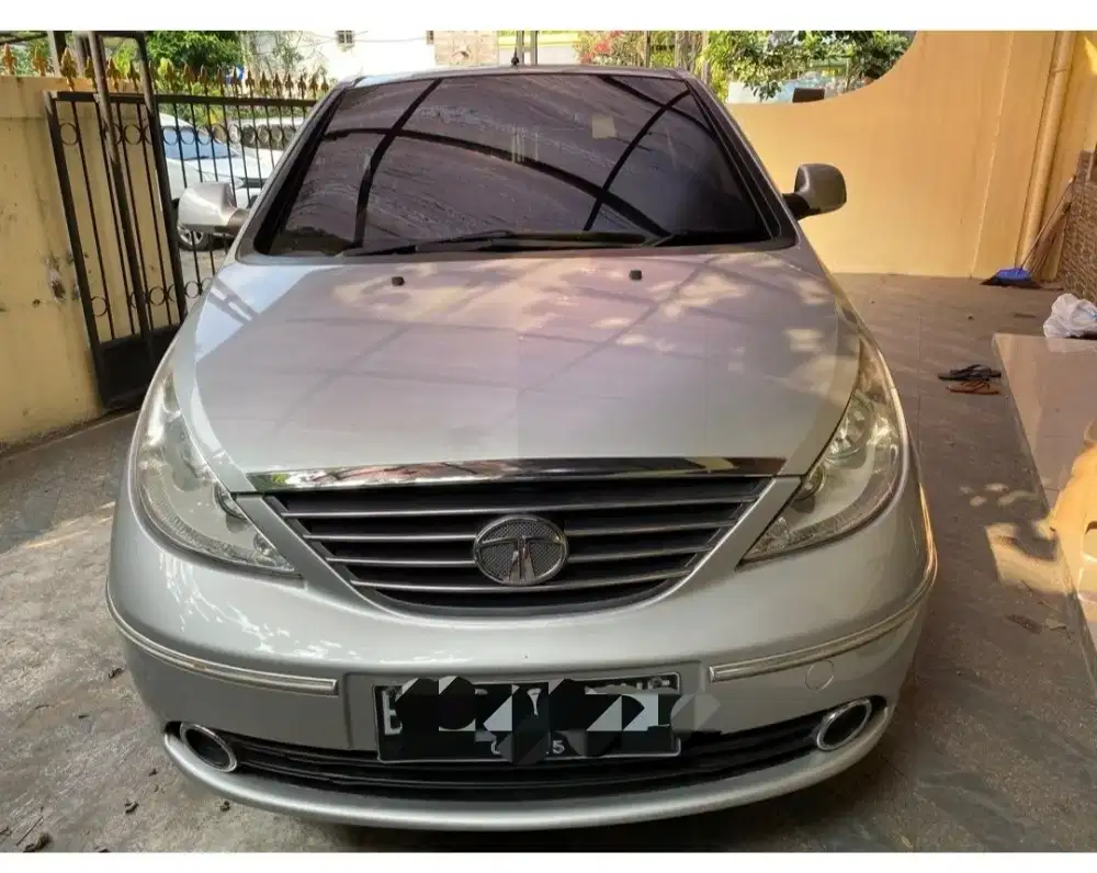 DIJUAL mobil Tata Vista
