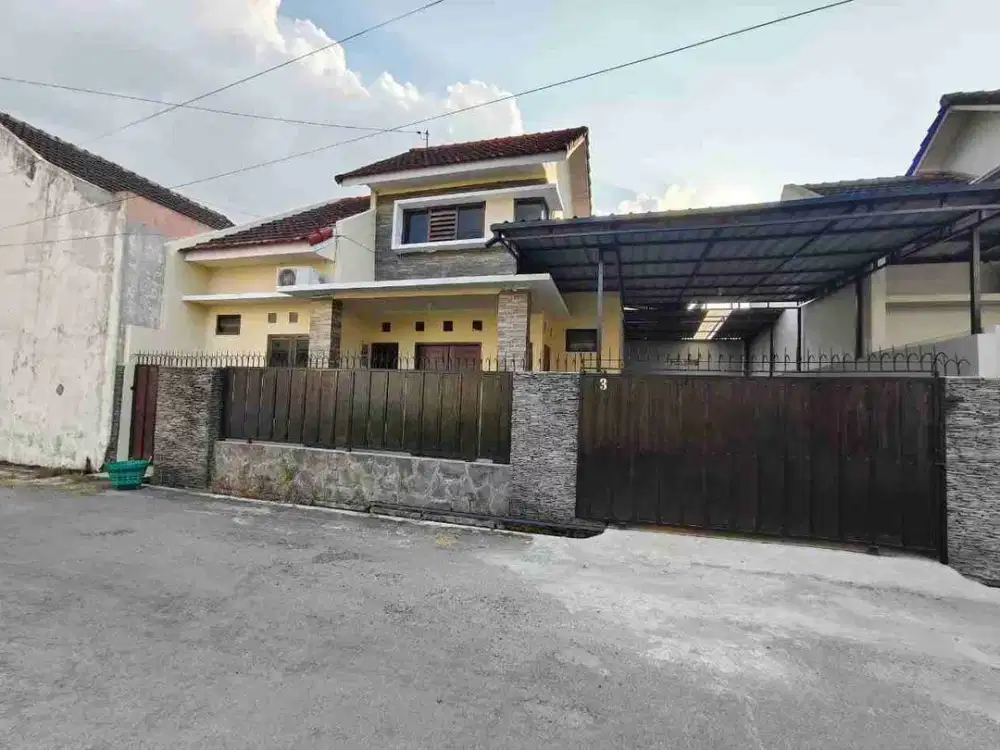 Rumah Siap Huni Bagus Dekat Alana di Colomadu