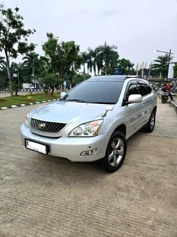 Harrier 2.4L Premium, 2010 Superb conditions