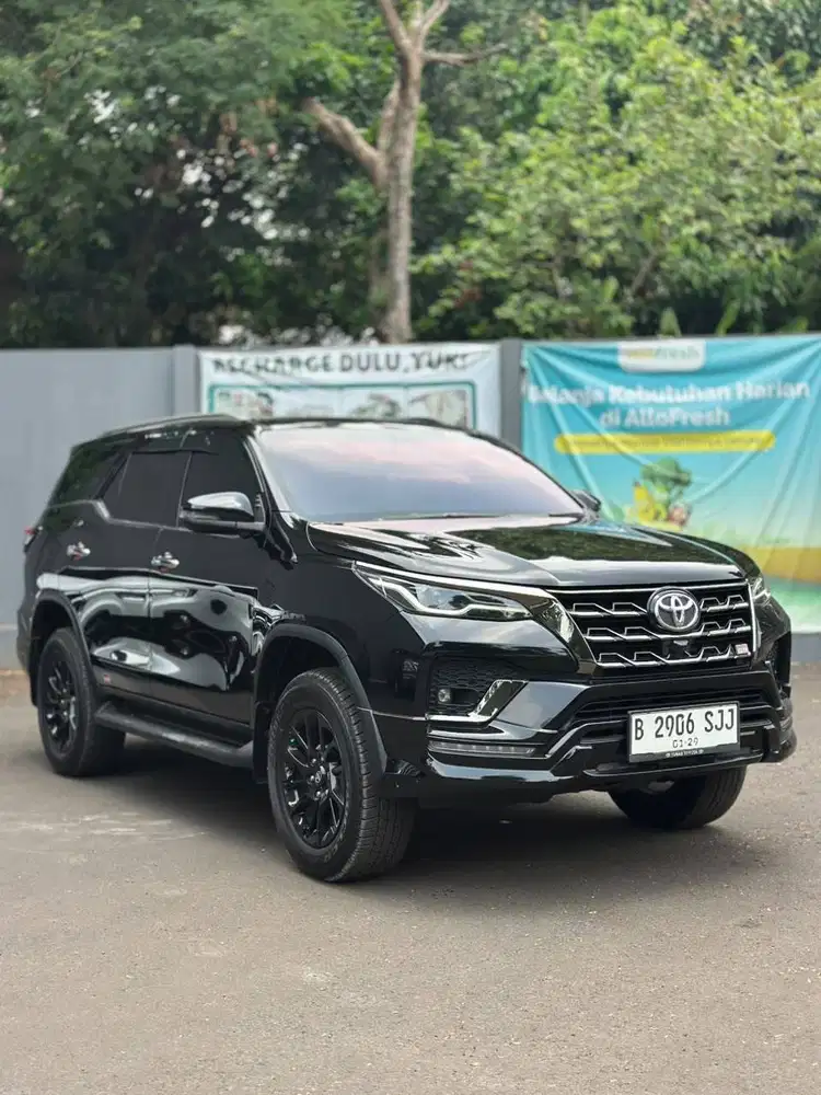 Toyota Fortuner VRZ GR Thn 2023