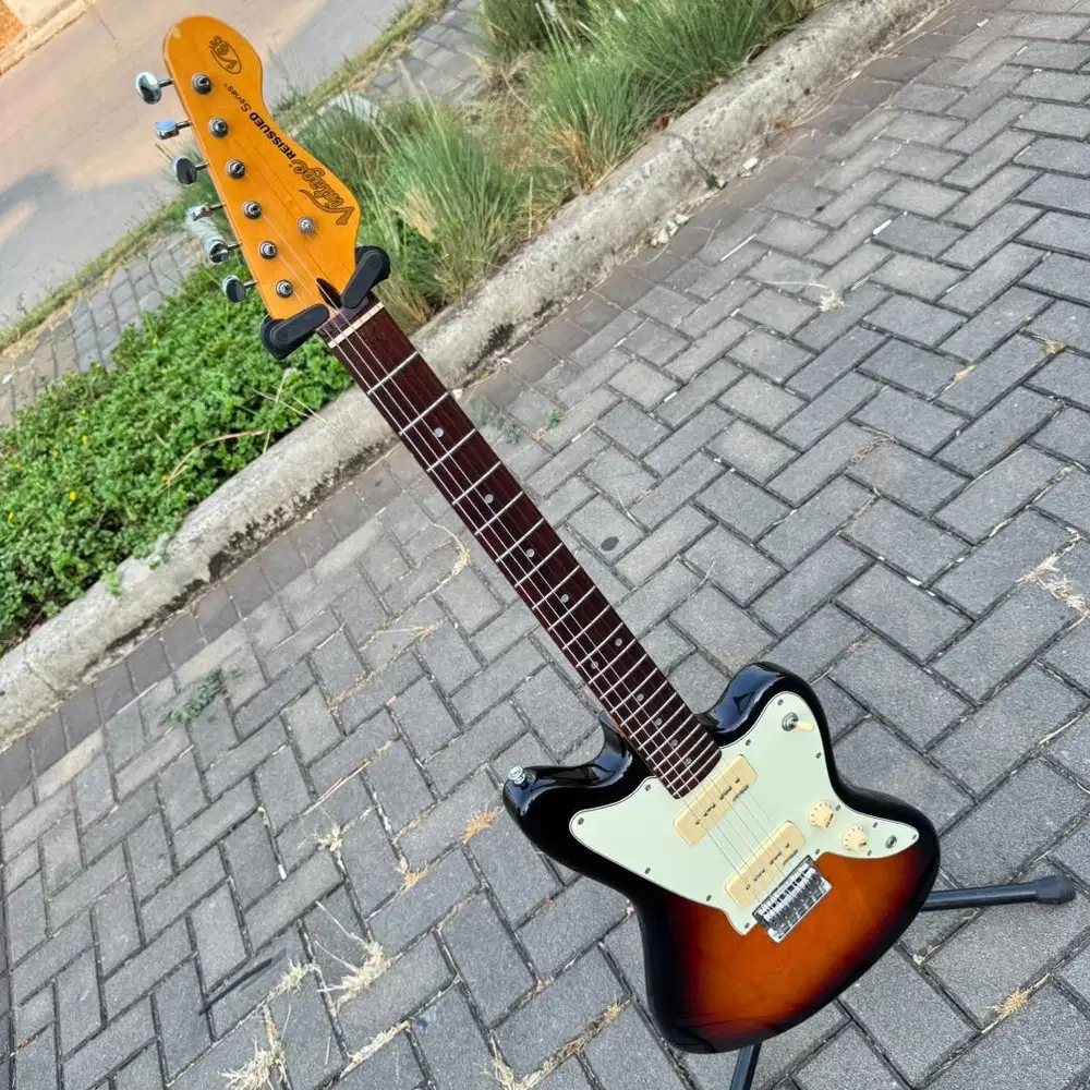 Vintage V65 HTSB + Gigbag