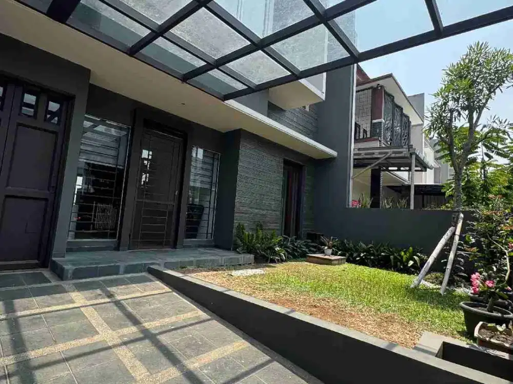 jual rumah 2 lantai modern minimalis siap huni di komplek singgasana Pradana kota bandung