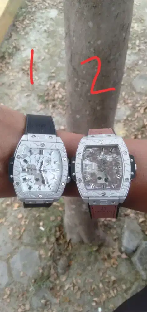 Di jual jam tangan Hublot ada tgl jam berat ada tulisan dan logonya