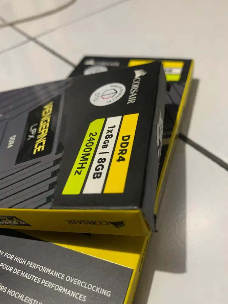 RAM CORSAIR VENGEANCE DDR4 8GB