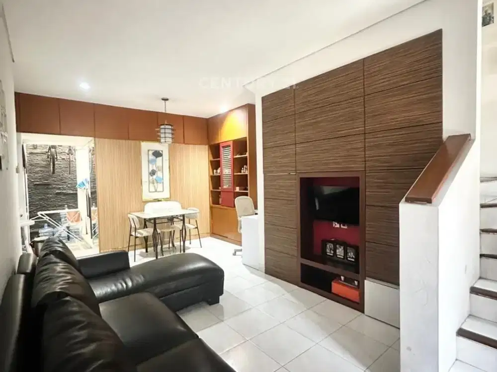 Rumah Cantik Dalam Cluster Sektor 9 Gb 19425