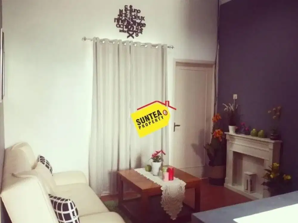 Rumah 2 Lantai Pencahayaan Bagus LB 220 m2 5 KT Harga Menarik Ciputat Tangerang Selatam