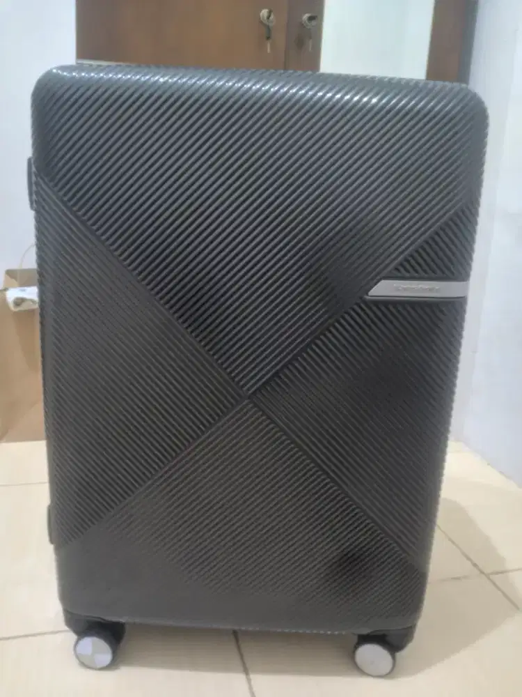 Koper Samsonite Volant Spinner 68/25 Exp Black