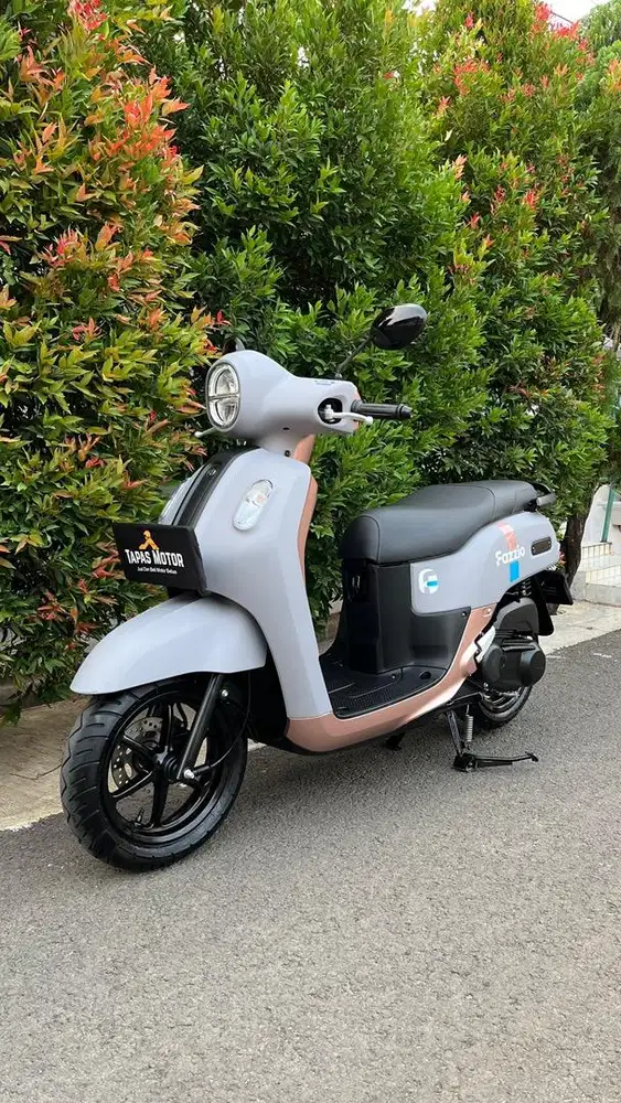 KM 2rb Yamaha Fazzio 125 Kunci Thn 2025 Plat B jakarta