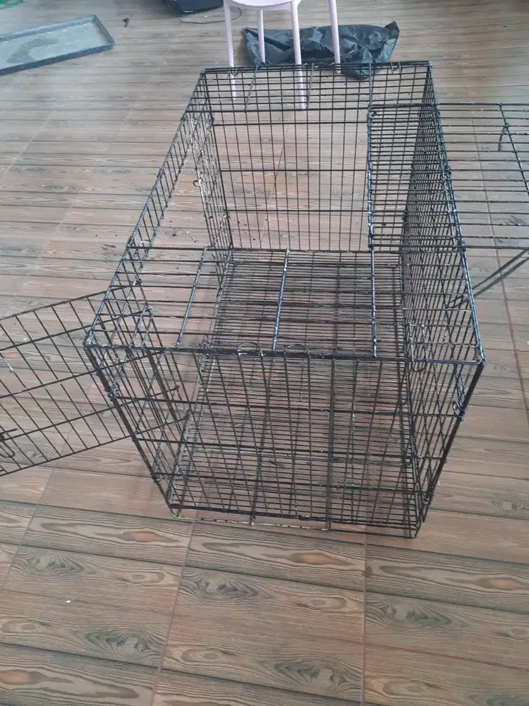 kandang anjing / kucing warna hitam ukuran 50x60x90 cm