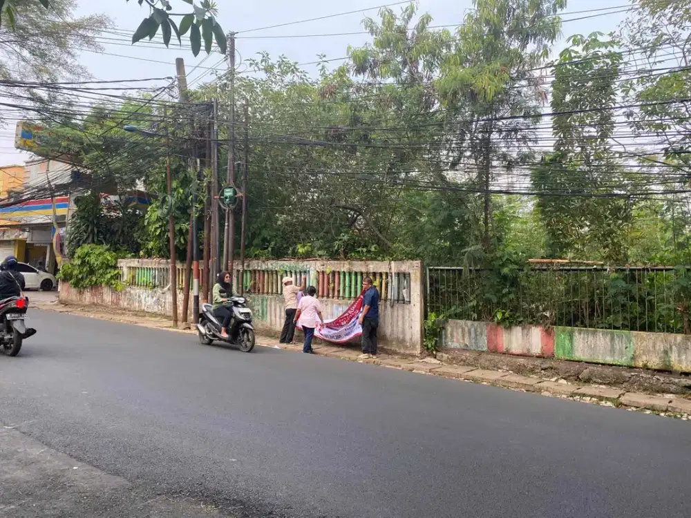 Dijual lahan tanah kosong di Pondok Ranggon Cipayung Jakarta Timur, Luas 5022m2, lebar depan 30m, zona komersial bisa dibangun 4 lantai, harga Rp 5.5 juta/m2
