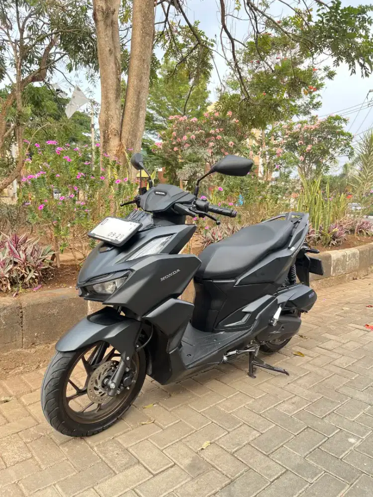 Jual motor vario 160 tahun 2024 mulus terawat