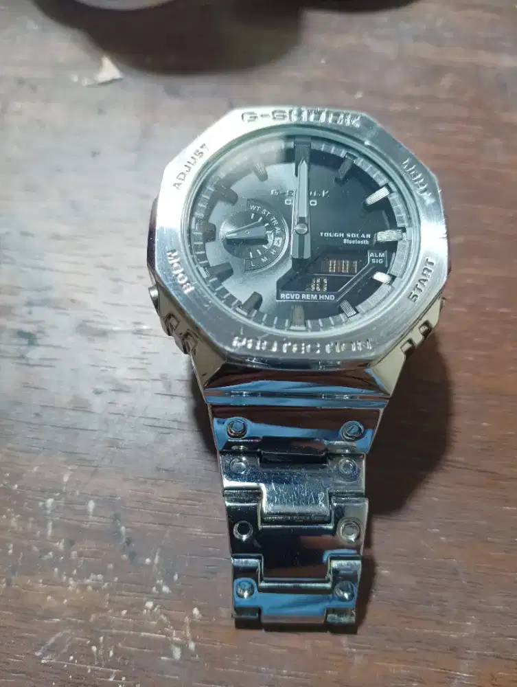 Di jual jam tangan Casio G-Shock GM B2100