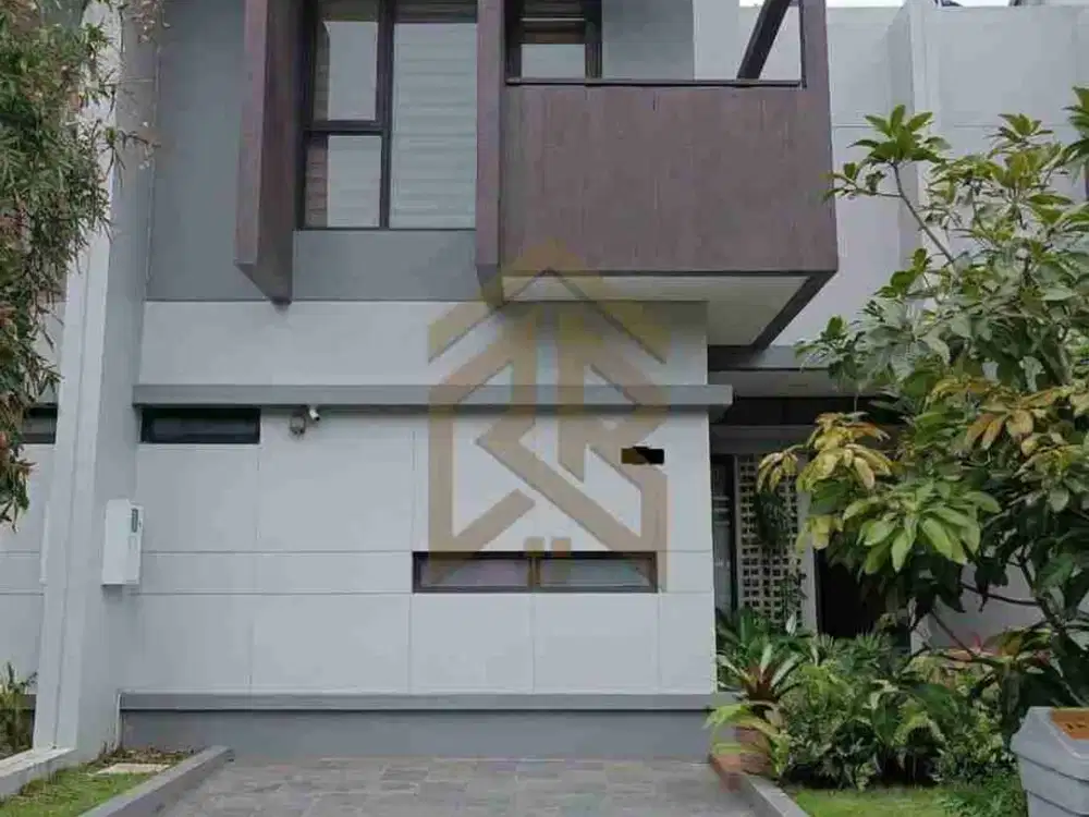 rumah terawat harga menarik di cluster flora summarecon bandung
