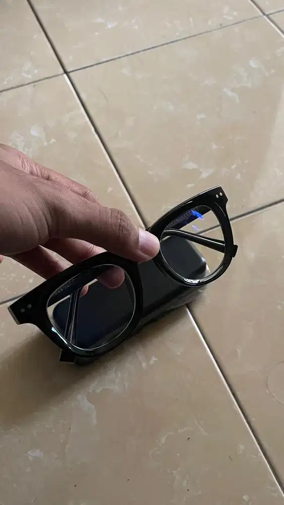 Kacamata Bold Blueray