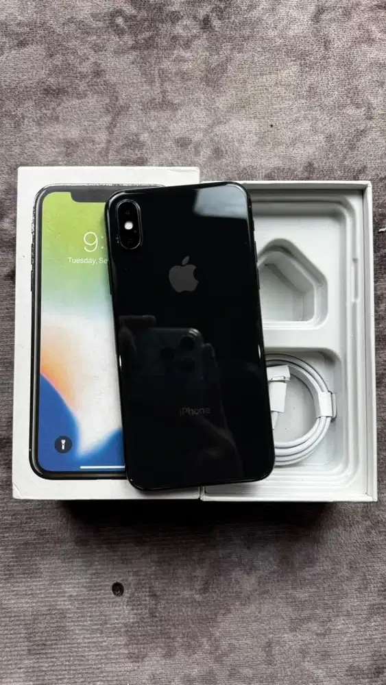 iPhone X 64GB iBox