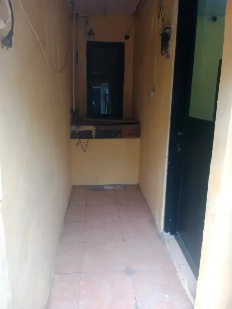 DiJual cepat rumah 2 unit kontrakan