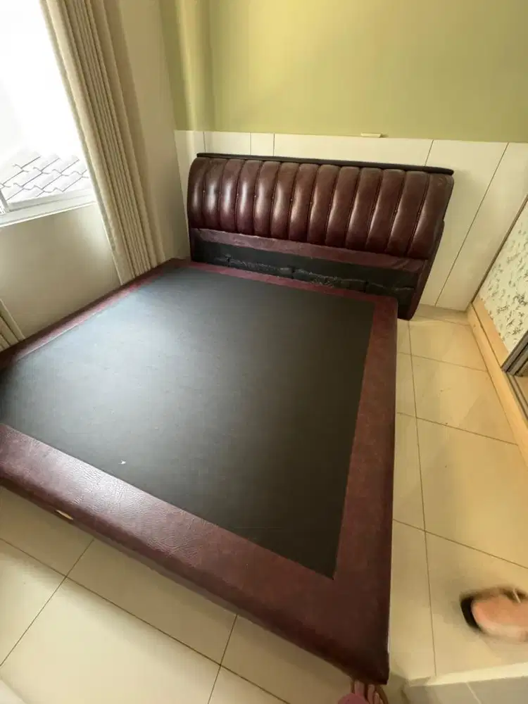 Dijual ranjang dan divan