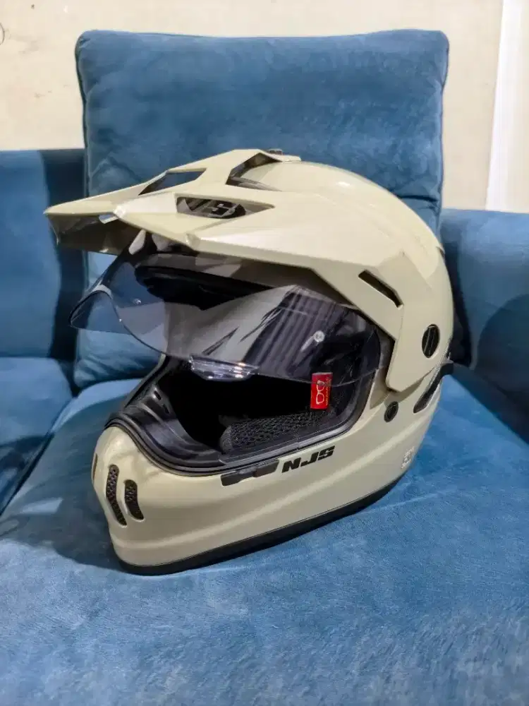Helm NJS Scross solid