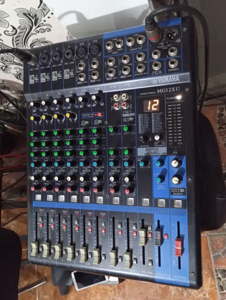 Mixer yamaha mg12xu original