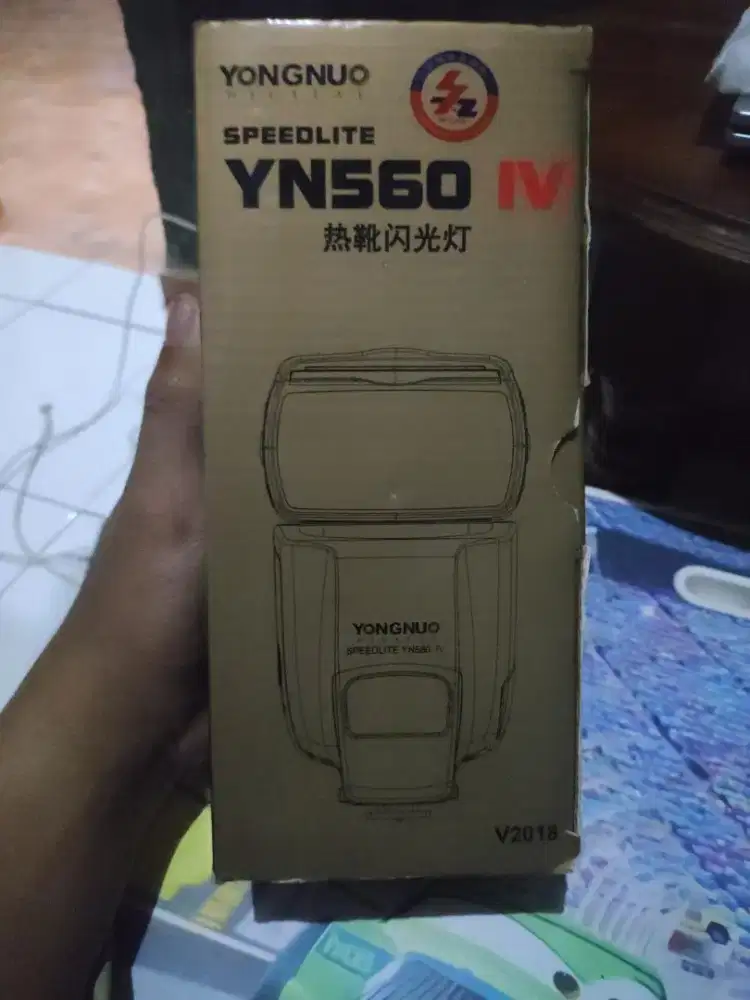 Flash Eksternal Yongnuo Speedlite YN560 IV