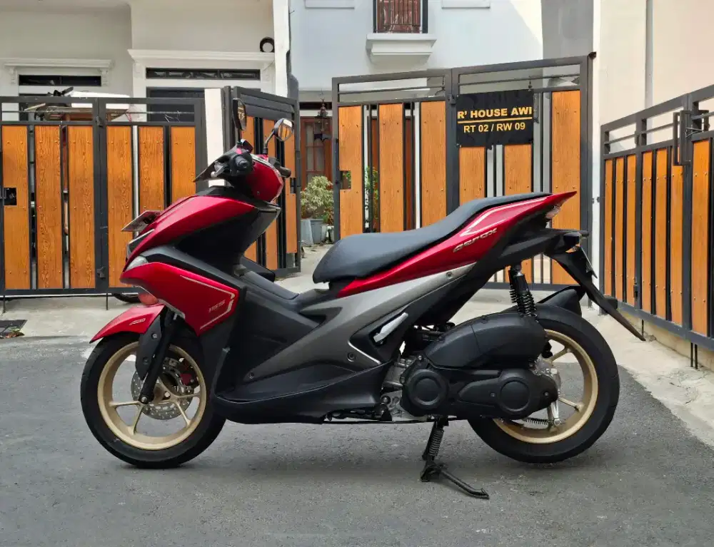 Yamaha Aerox S ABS Keyless (Tipe Tertinggi) MULUSSS Surat Lengkap