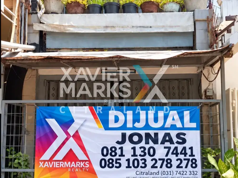 Rumah 2 lantai di jalan Embong Malang Komersial Area Pusat kota