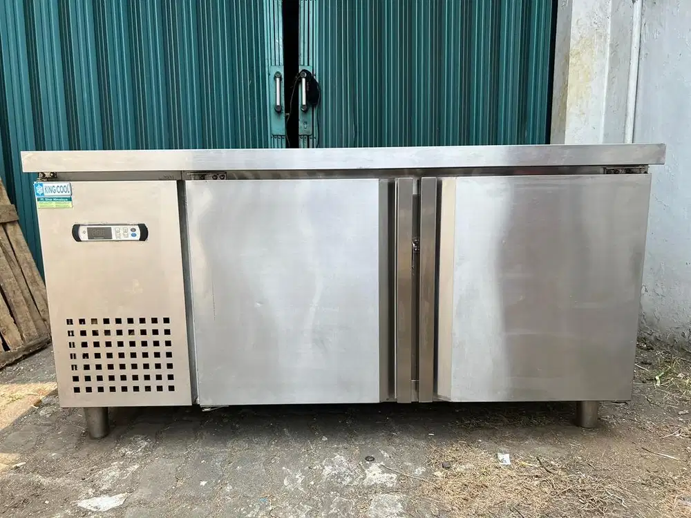 Undercounter Chiller King Cool 150 cm , bekas , pemakai langsung