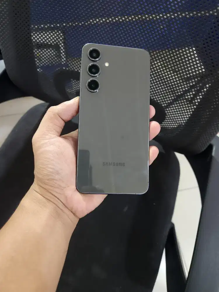 Samaung galaxy s24 fe 5G ram 8/256 gb resmi