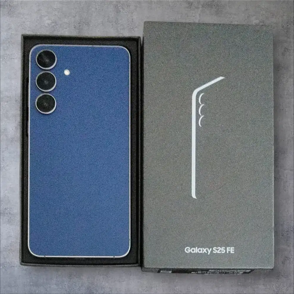 Samsung S25 FE 8/256 Istimewa