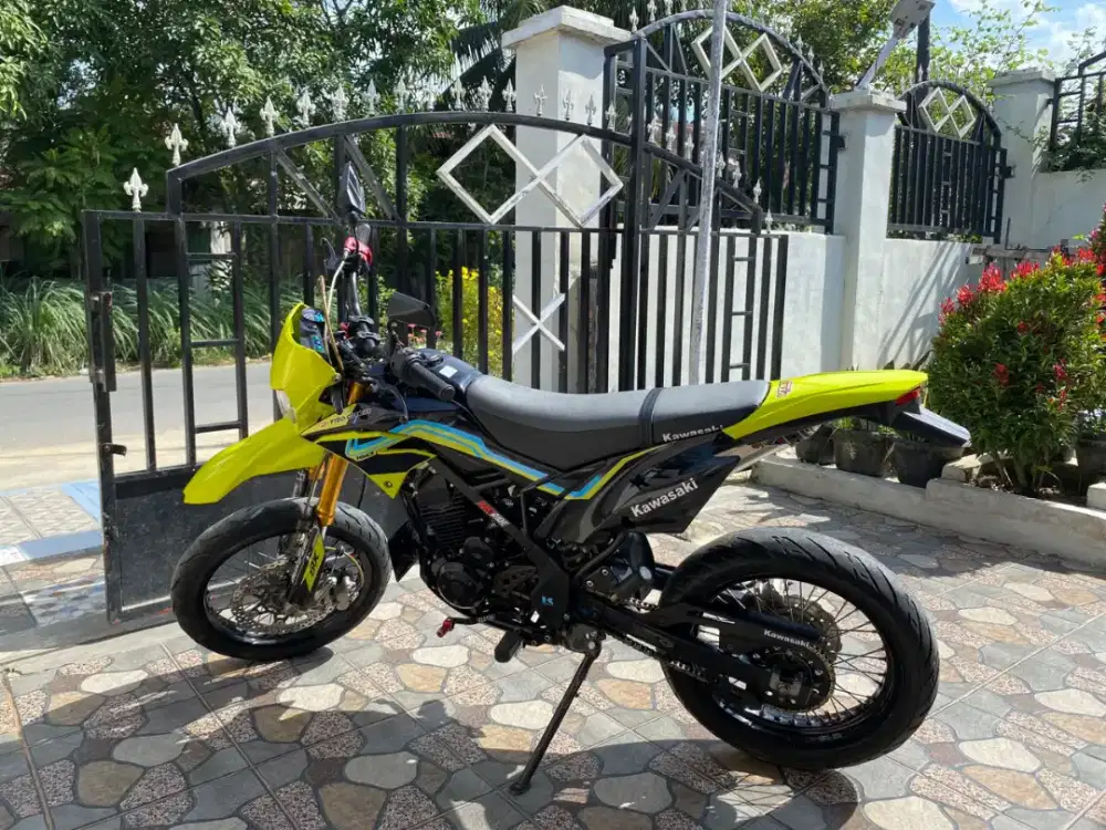 Bismillahirrahmanirrahim jual KLX D-Tracker 2021