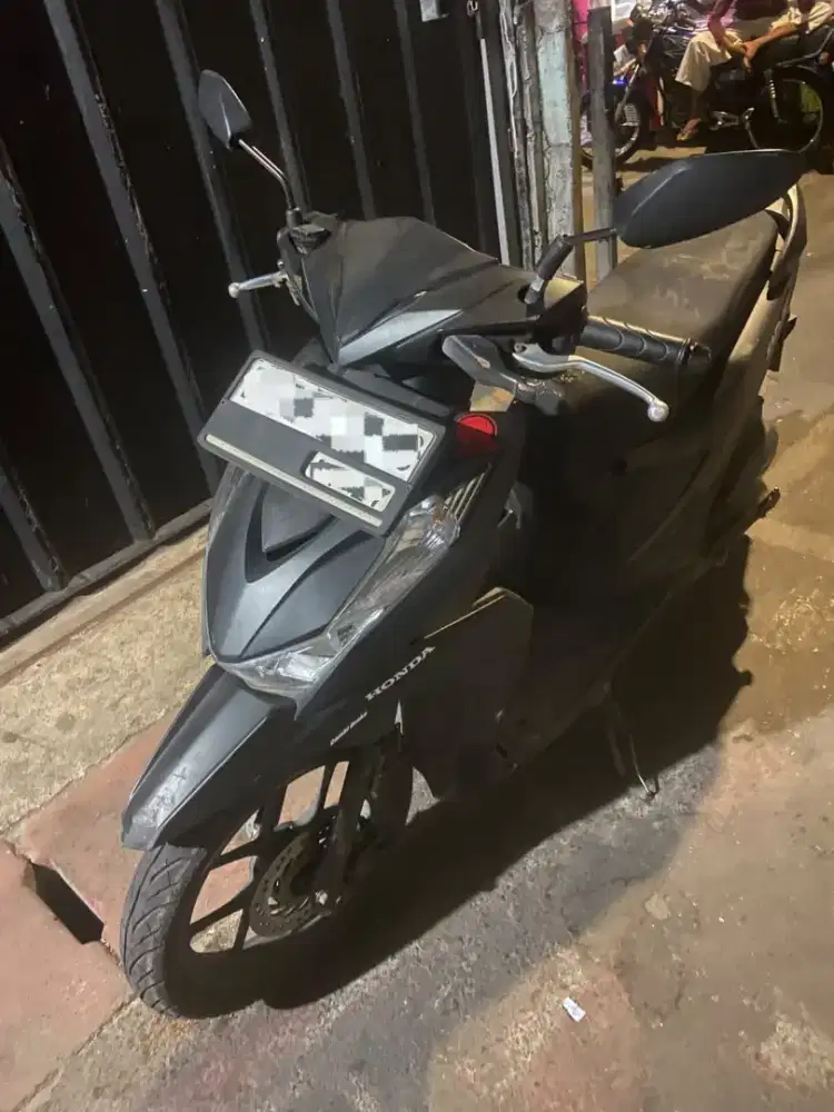 Honda BeAT Deluxe 2022 Hitam – Irit, Stylish, Matic Siap Pakai!