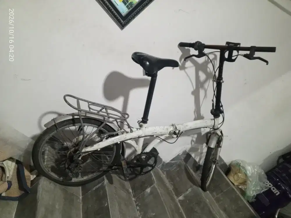 SEPEDA  LIPAT bekas jadul di bintara 3
