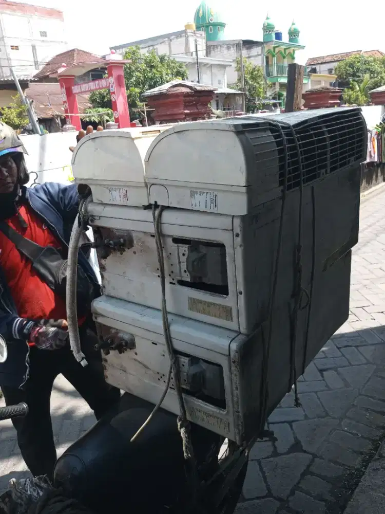 Menerima jual beli AC bekas borong atau satuan