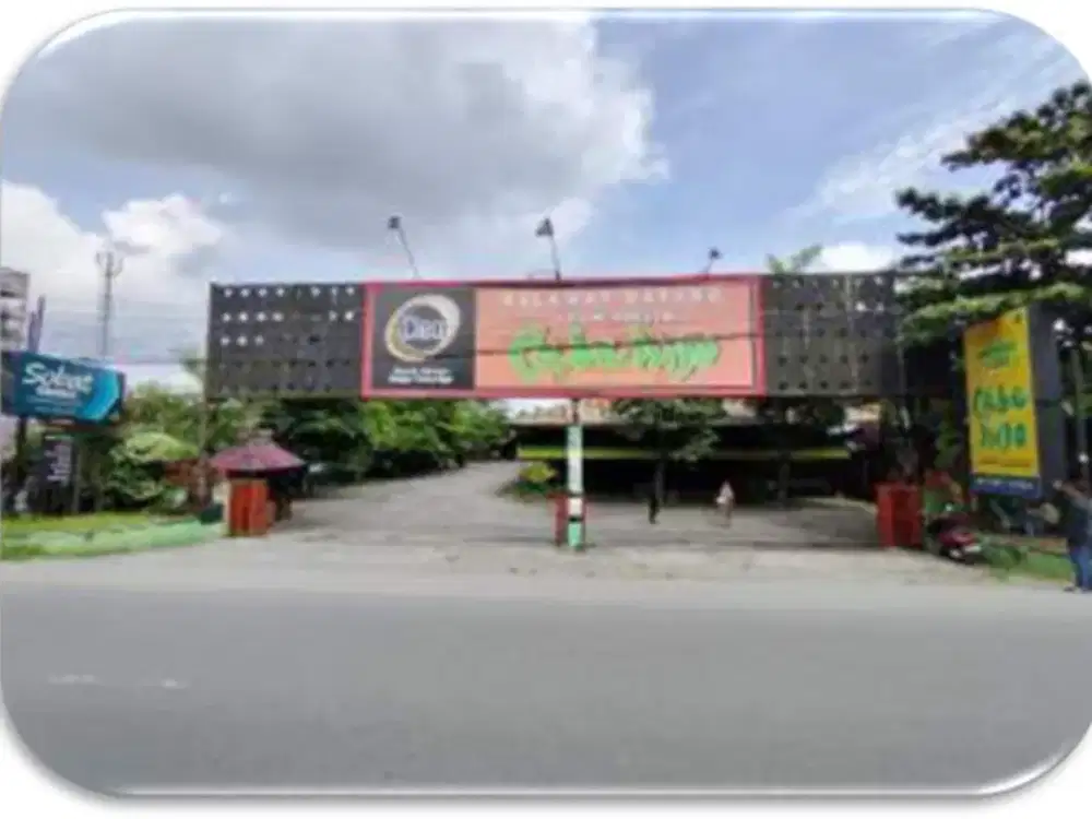 DIJUAL RUMAH MAKAN STRATEGIS DI JALAN JENDERAL SUDIRMAN, KABUPATEN LANGKAT, SUMATERA UTARA