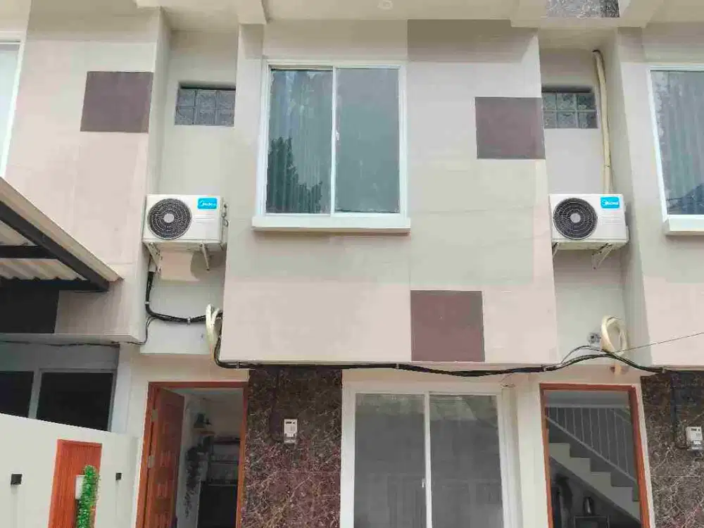 Dijual Rumah Kos 8 Pintu Semi Furnished Dekat LRT H Nawi Blok M