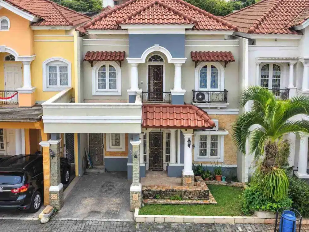 Disewakan Rumah cantik Di Raffles Hills Cibubur