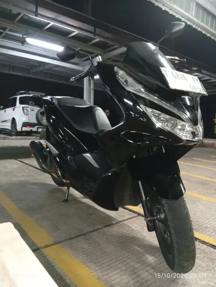 PCX CBS 2018 Hitam glossy
