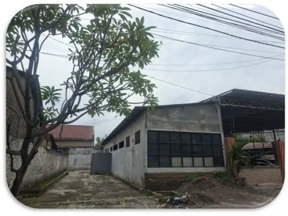 DIJUAL EX RUMAH MAKAN DI JALAN RING ROAD, KOTA MEDAN, SUMATERA UTARA