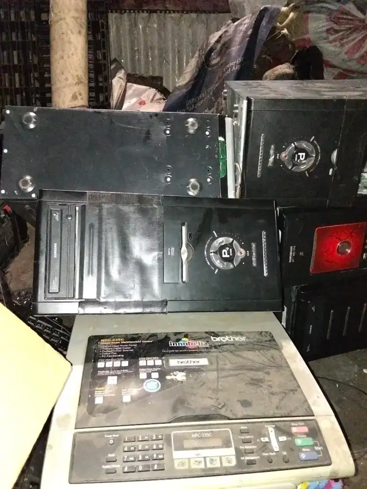 Kami beli komputer PS2 PS3 PS4 hp rusak2