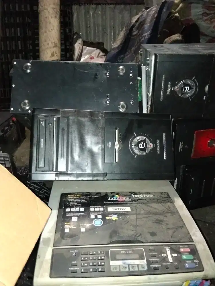 Beli komputer PS2 PS3 HP rusak2