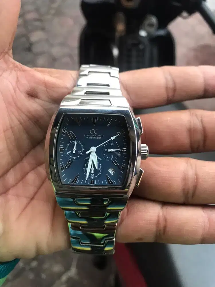 Jam tangan Georges Claude(GC)