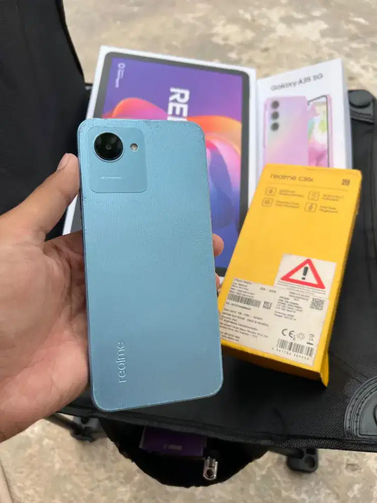 Realme C30s (3/32)