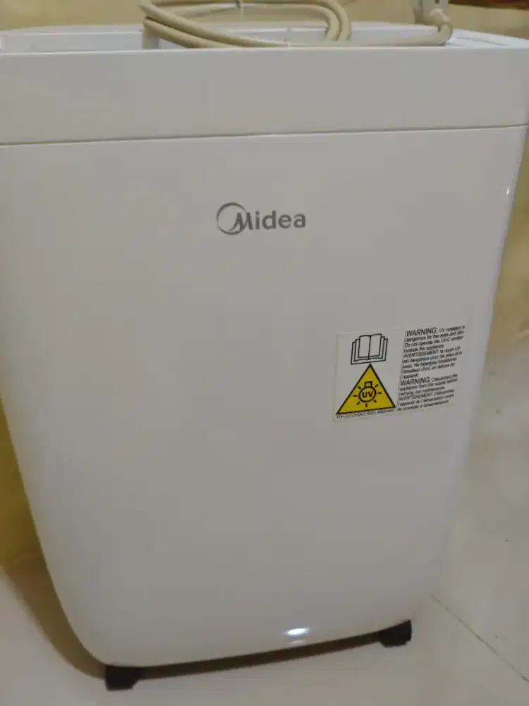 MIDEA 2IN1 AIR FURIFIER DEHUMIDIFIER
