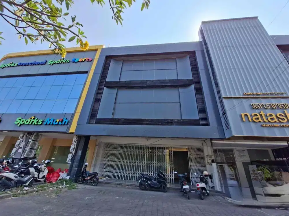 RUKO GANDENG LANTAI 3 AREA SUNSET ROAD