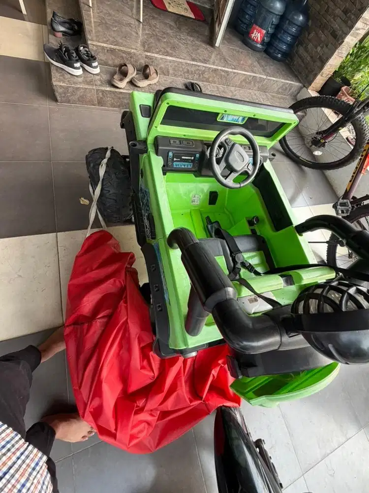 mobil aki mainan anak of road